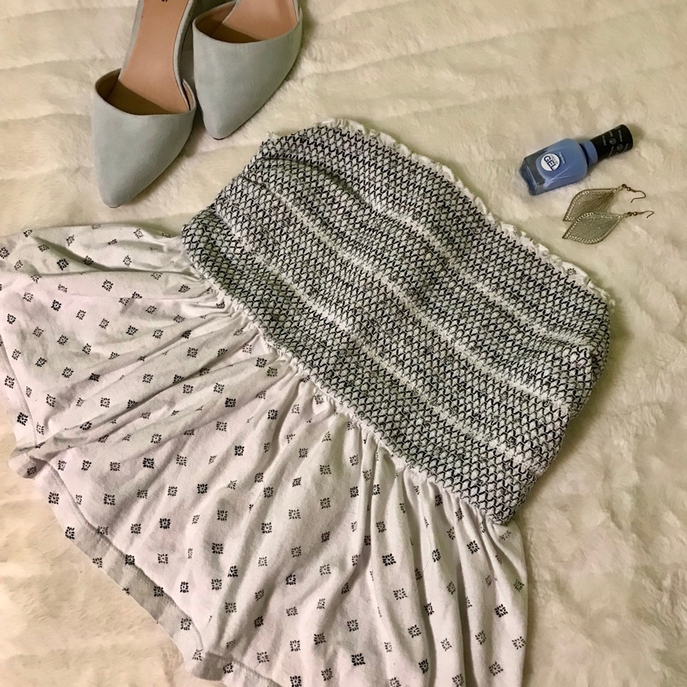 Super cute stretchy fit flare crop top